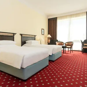 Copthorne Airport 3* Дубай