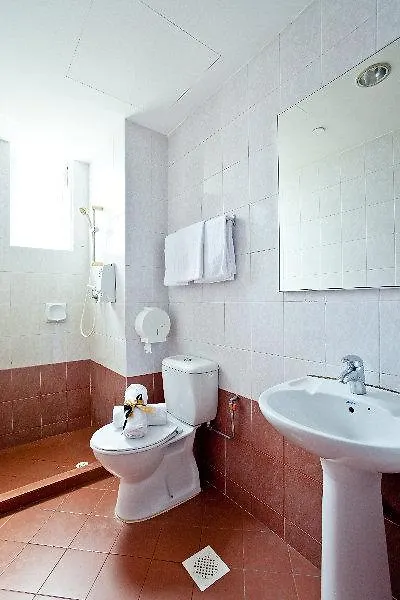 Ibis Budget Singapore Crystal